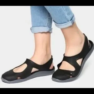 Crocs sales swift wave